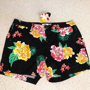 Old Navy black floral print shorts